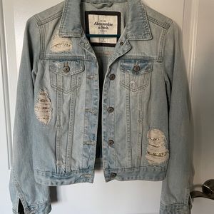 Abercrombie & Fitch Denim Jacket Size Small, Women's, Like new condition